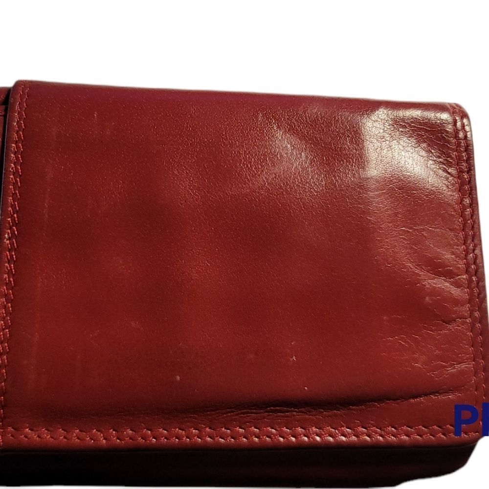 Rolfs leather trifold snap wallet